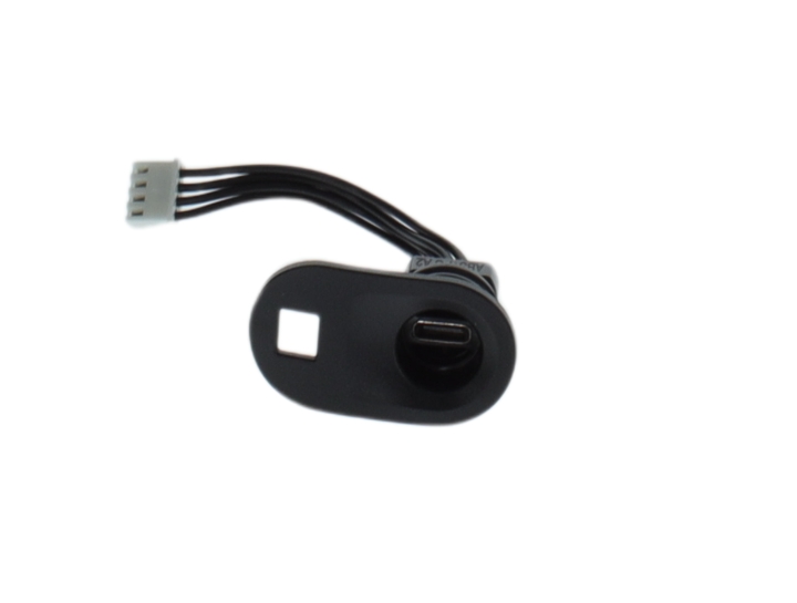 USB-liitin ryhmässä  @ GPLSHOP (5471308-01)