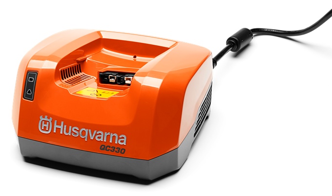 Husqvarna Akkulaturi QC330 ryhmässä Husqvarnan metsä- ja puutarhatuotteet / Husqvarna Akkutuotteet / Tuotteet Battery sarja @ GPLSHOP (9670914-01)