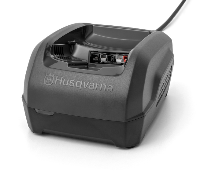 Husqvarna Akkulaturi QC250 ryhmässä Husqvarnan metsä- ja puutarhatuotteet / Husqvarna Akkutuotteet / Tuotteet Battery sarja @ GPLSHOP (9679701-01)