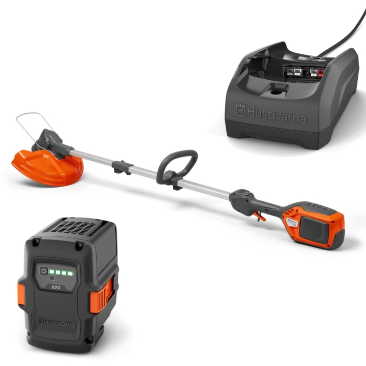 Husqvarna 215iL Tri-Cut Akkutrimmeri + B70 & C80 ryhmässä Husqvarnan metsä- ja puutarhatuotteet / Husqvarna Raivaussahat & Trimmerit / Akkukäyttöiset raivaussahat & trimmerit @ GPLSHOP (9705360-10)