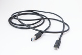 USB-A–USB-C-kaapeli USB-A–USB-C-kaapeli