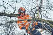 Husqvarna X-COM Active, kypäräkiinnitys Husqvarna X-COM Active, kypäräkiinnitys
