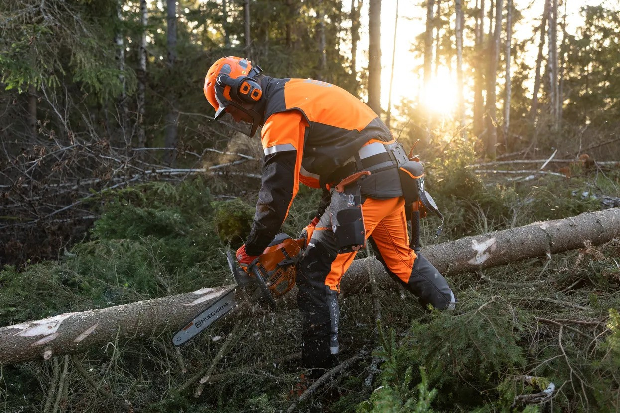 Husqvarna Varustevyö, täydellinen