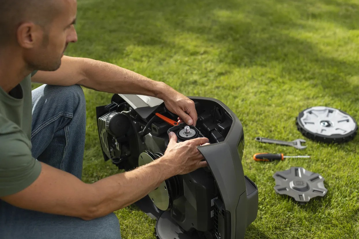 Automower® pyöränpuhdistaja