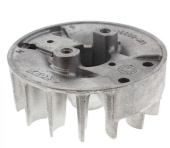 Vauhtipyörä 525RX, 525RXT, 325HE3, 325HE4, 525LK, 525P5S Vauhtipyörä 525RX, 525RXT, 325HE3, 325HE4, 525LK, 525P5S