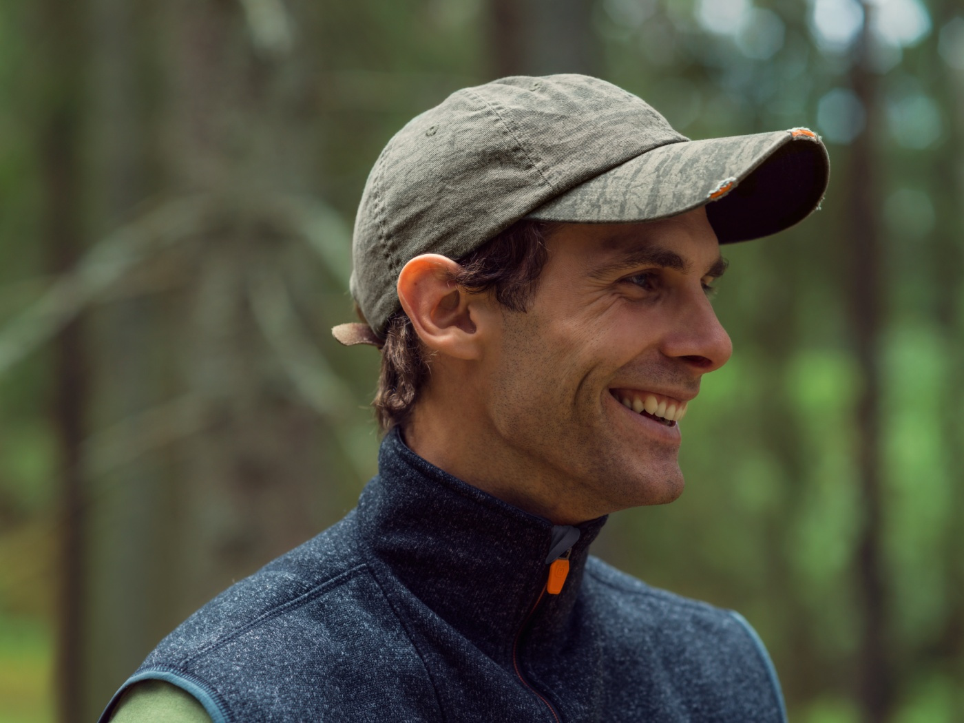 Husqvarna Xplorer-lippalakki, kaarna-camo, tummanvihreä