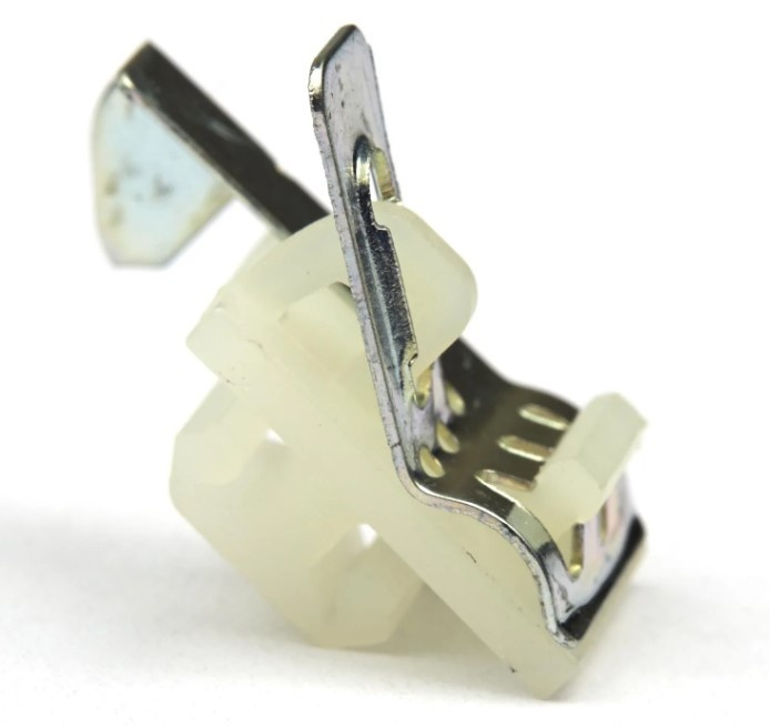 Virtakytkin-pysäytys