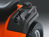 Husqvarna TS 138 puutarhatraktori Husqvarna TS 138 puutarhatraktori