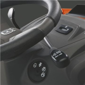 Husqvarna TS 138L puutarhatraktori Husqvarna TS 138L puutarhatraktori