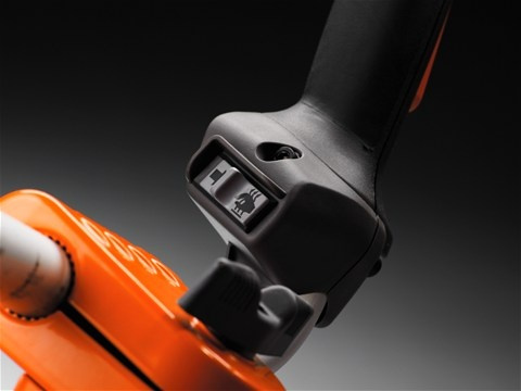 Husqvarna 555FXT Metsänraivaussahat