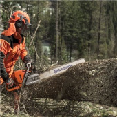 Husqvarna 572 XP Moottorisaha Husqvarna 572 XP Moottorisaha