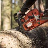 Husqvarna 572 XP Moottorisaha Husqvarna 572 XP Moottorisaha