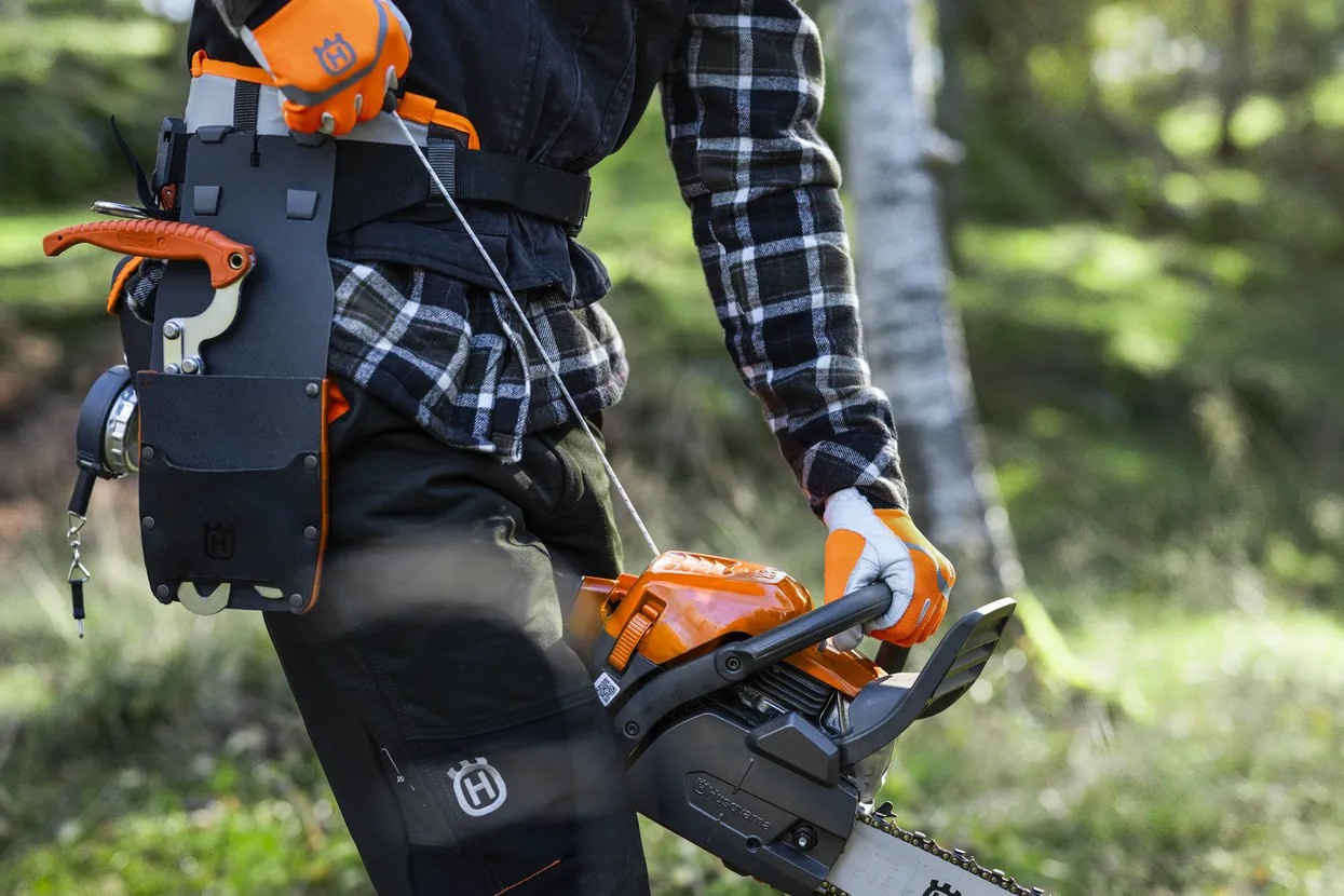 Husqvarna 445S Moottorisaha