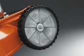 Husqvarna LB448iV Akkuruohonleikkuri Husqvarna LB448iV Akkuruohonleikkuri