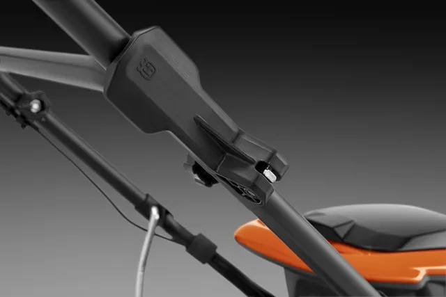 Husqvarna LB144 Ruohonleikkuri