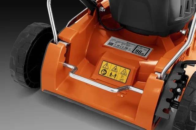 Husqvarna LB144 Ruohonleikkuri