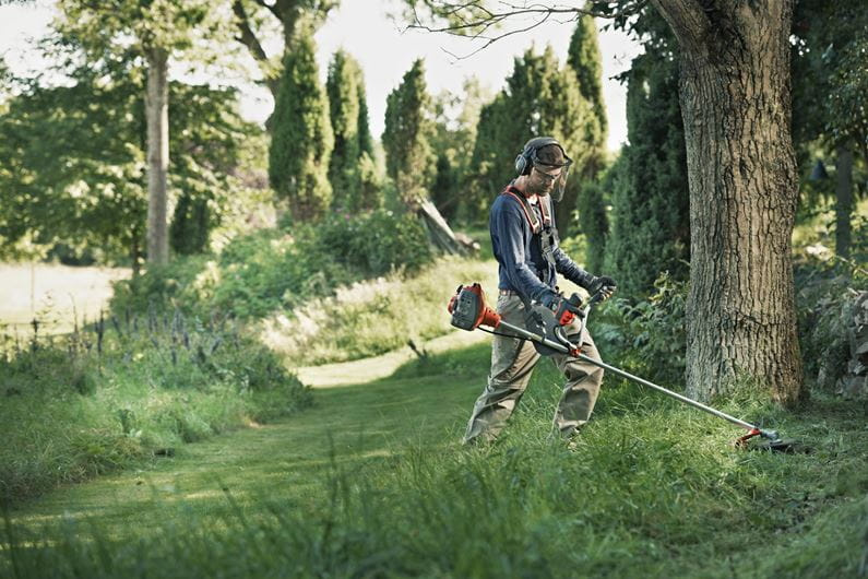 Husqvarna 122R Metsänraivaussahat