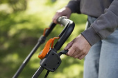 Husqvarna LB 246iS Ruohonleikkuri Husqvarna LB 246iS Ruohonleikkuri