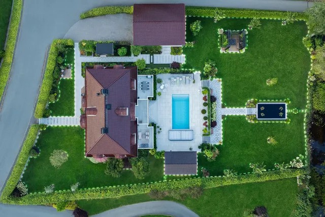 Husqvarna Automower® 410VE Nera Robottiruohonleikkuri