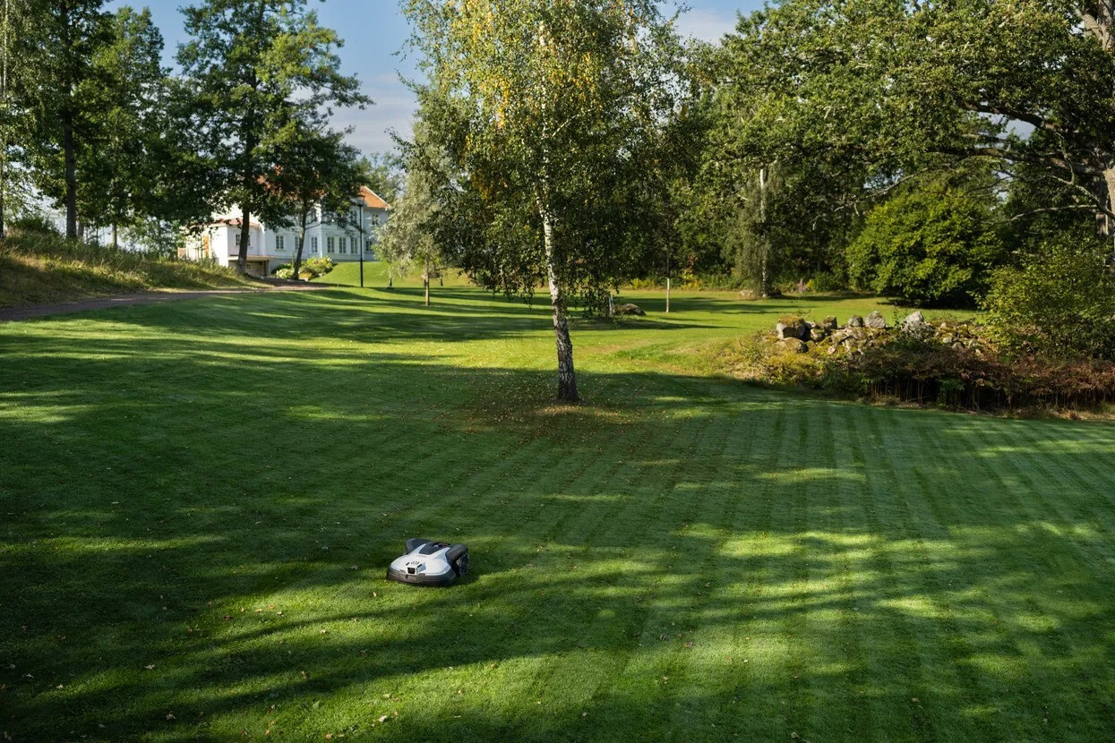 Husqvarna Automower® 450V Nera Robottiruohonleikkuri