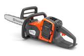 Husqvarna 230i akkukäyttöinen moottorisaha akulla ja laturilla Husqvarna 230i akkukäyttöinen moottorisaha akulla ja laturilla