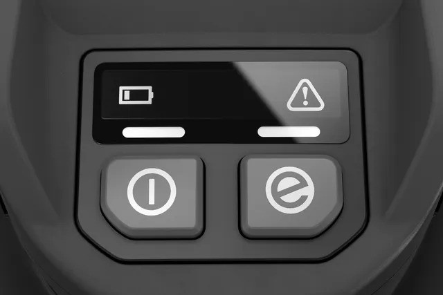 Husqvarna 242i akkukäyttöinen moottorisaha ilman akkua ja laturia